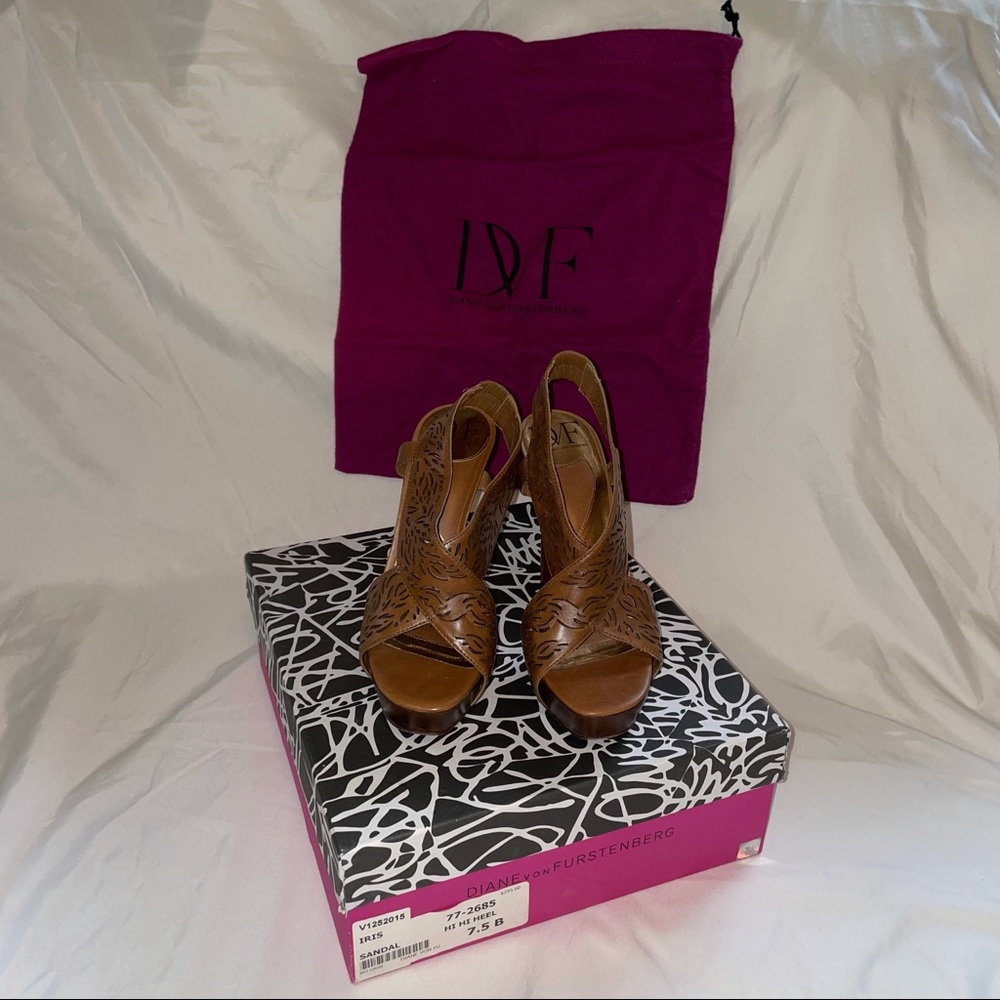 Diane Von Furstenberg Brown Leather Slingback Heel